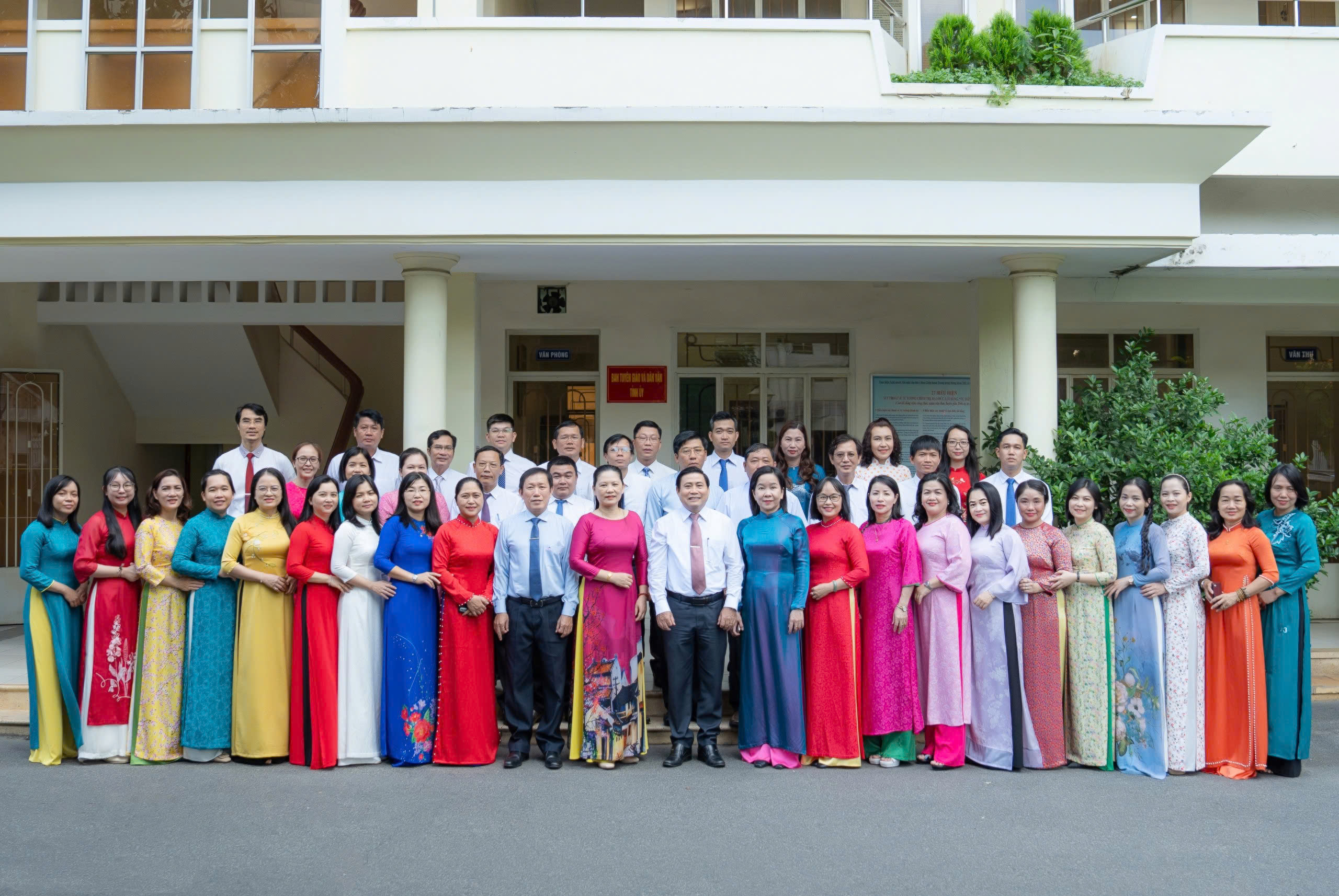 Ban Tuyên giáo và Dân vận Tỉnh ủy Khánh Hòa tổ chức Hội nghị công bố các quyết định 